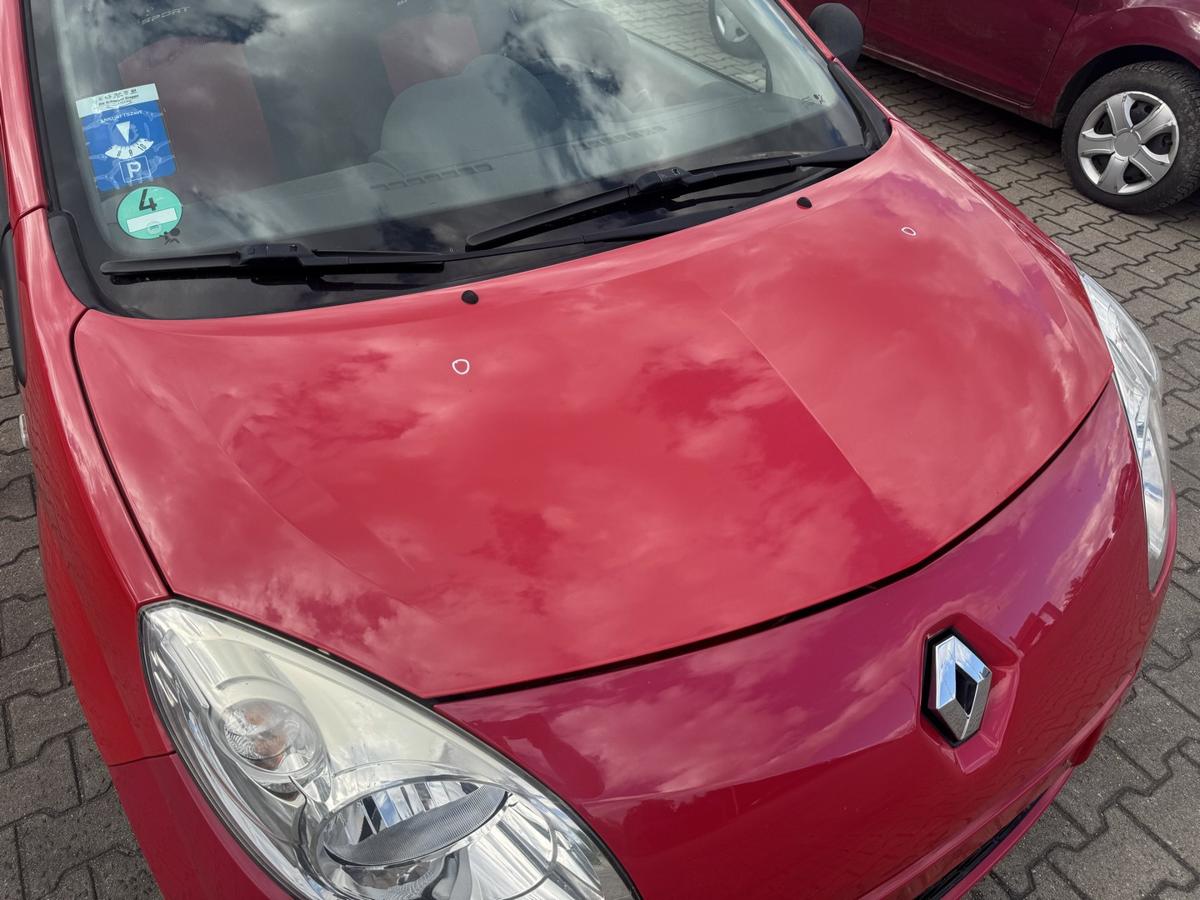 Renault Twingo 2 original Motorhaube OV727 Red Brisk Bj.2008